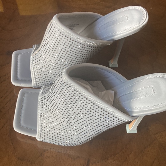 Stunning jewel embellished mule stiletto Silver NWT by Top Shop size 8 - Picture 5 of 5